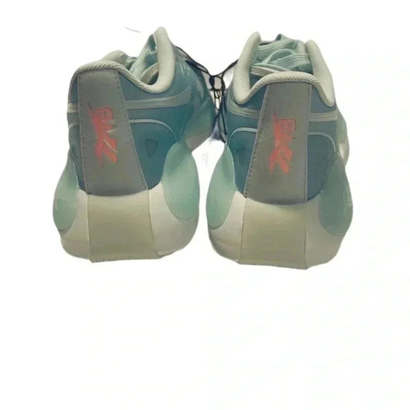 NWT Reebok x Victoria Beckham baby blue casual athletic style sneaker M8.5/W10.5 - Picture 4 of 8